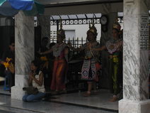 Dancers at the Erawan temple
